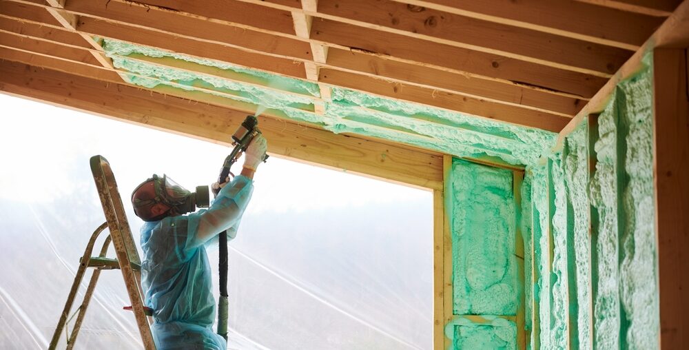 does spray foam insulation come in different colors