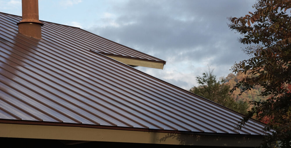spray foam insulation underside for metal roof
