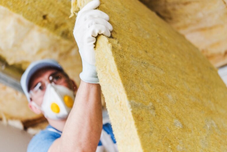 how to cut mineral wool insulation
