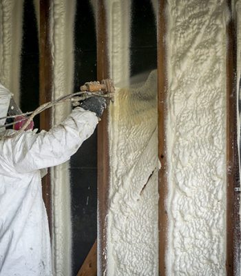 spray-foam-insulation-in-basement